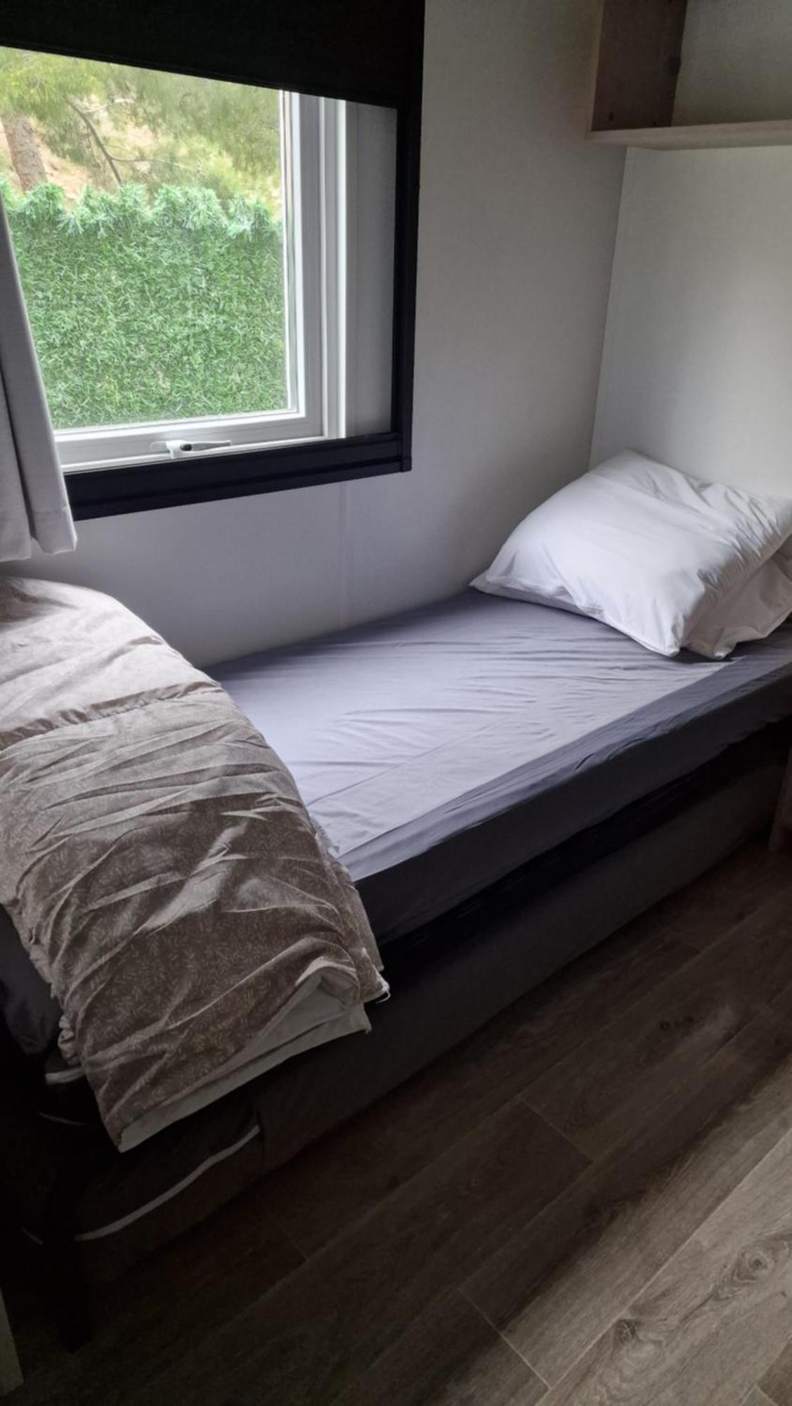 Mobilhome Clim Tele La Falaise 4 Etoiles 纳博讷 外观 照片